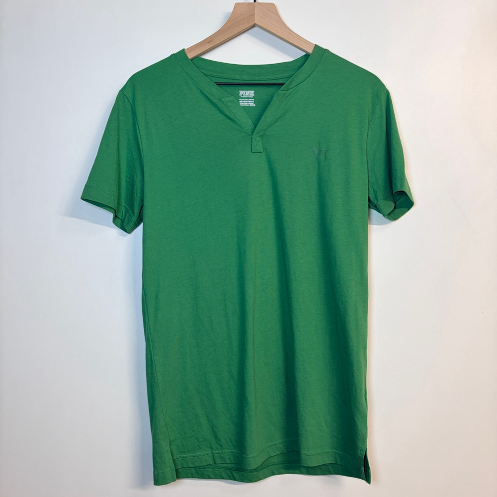 Victoria's Secret PINK New With Tags Green Short Sleeve V-Neck Tee XS